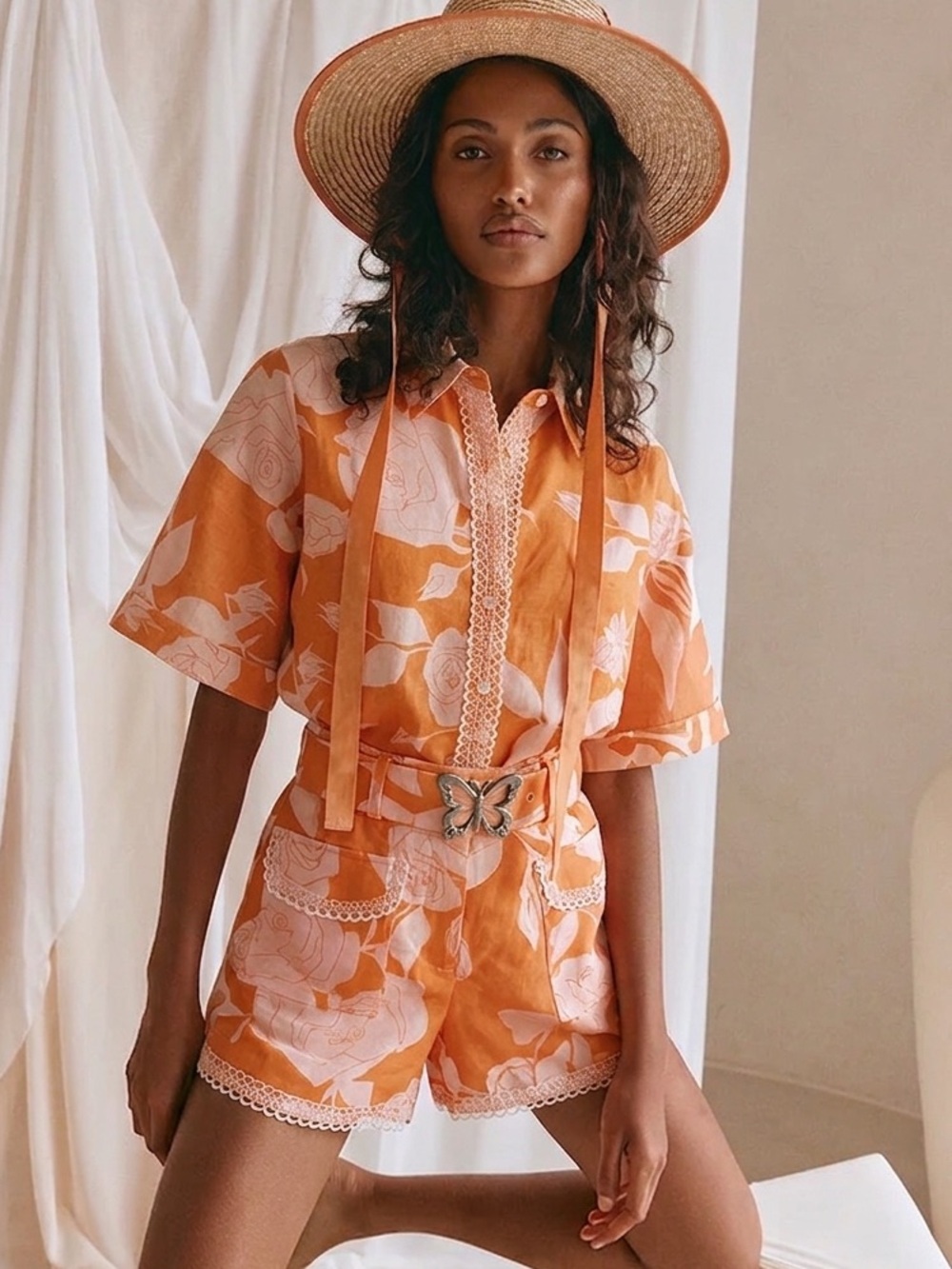 Floral Short Set with Butterfly Buckle Spring Summer Resortwear